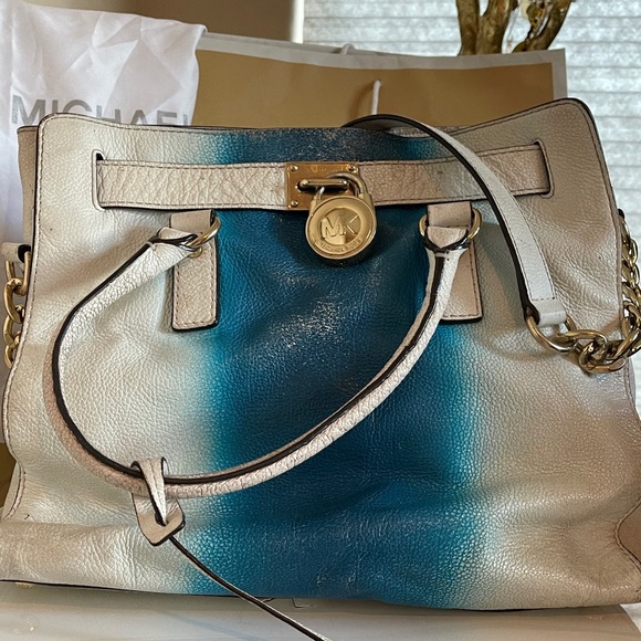 COPY - Michael Kors Purse - Picture 1 of 7
